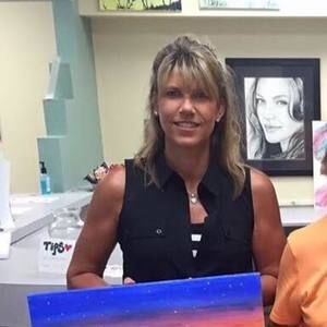 Meet your Posher, Kari